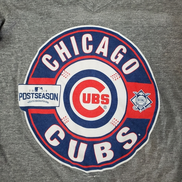 Chicago Cubs Long Sleeve T-shirt - Picture 3 of 5